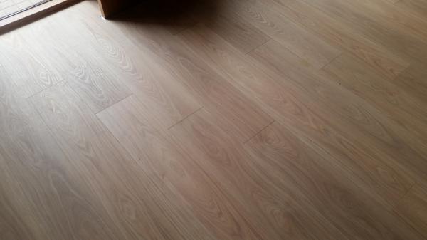 超耐磨地板完工圖