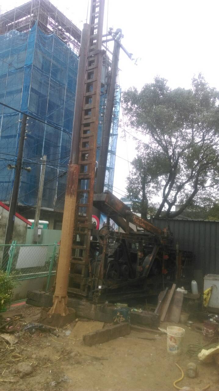 鑽鑿機(半自動鑿井機KVGP