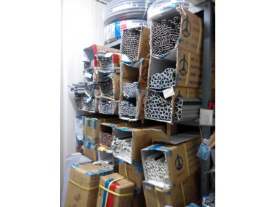 尚億通信器材行-undefined