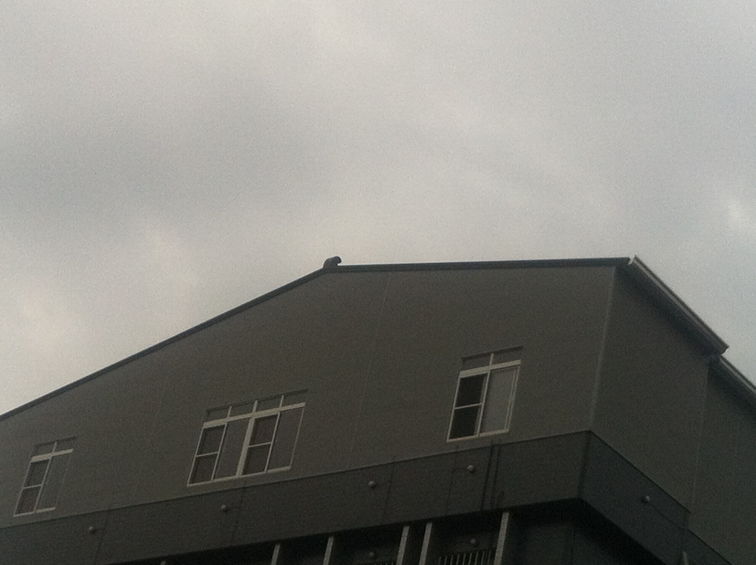 鐵厝頂樓加蓋增建