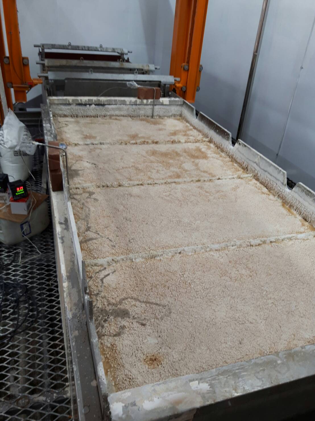 染黑瓦斯液加熱