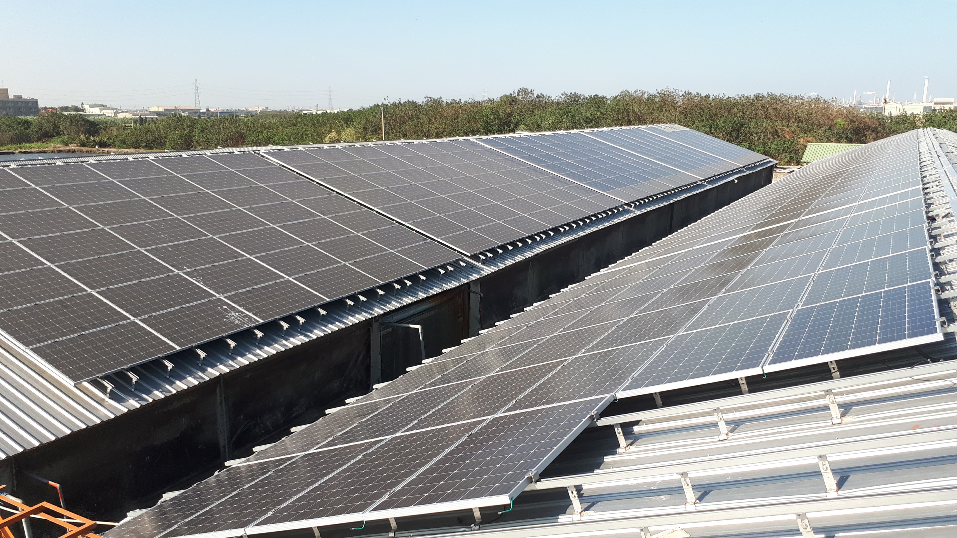 麥寮-三盛村豬舍太陽能-11