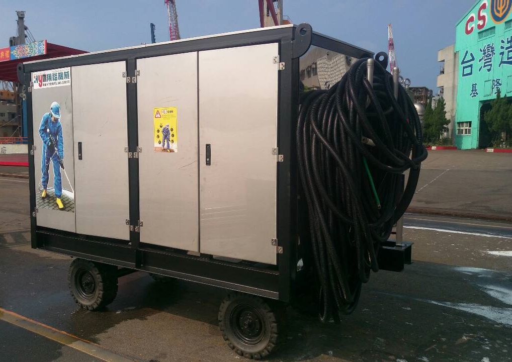 船體表面清洗-作業壓力：2500