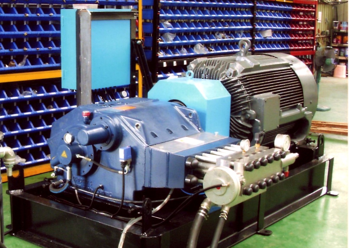 橡膠輪胎打除分離-作業壓力：2500bar