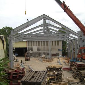 廠房鐵皮屋鋼架