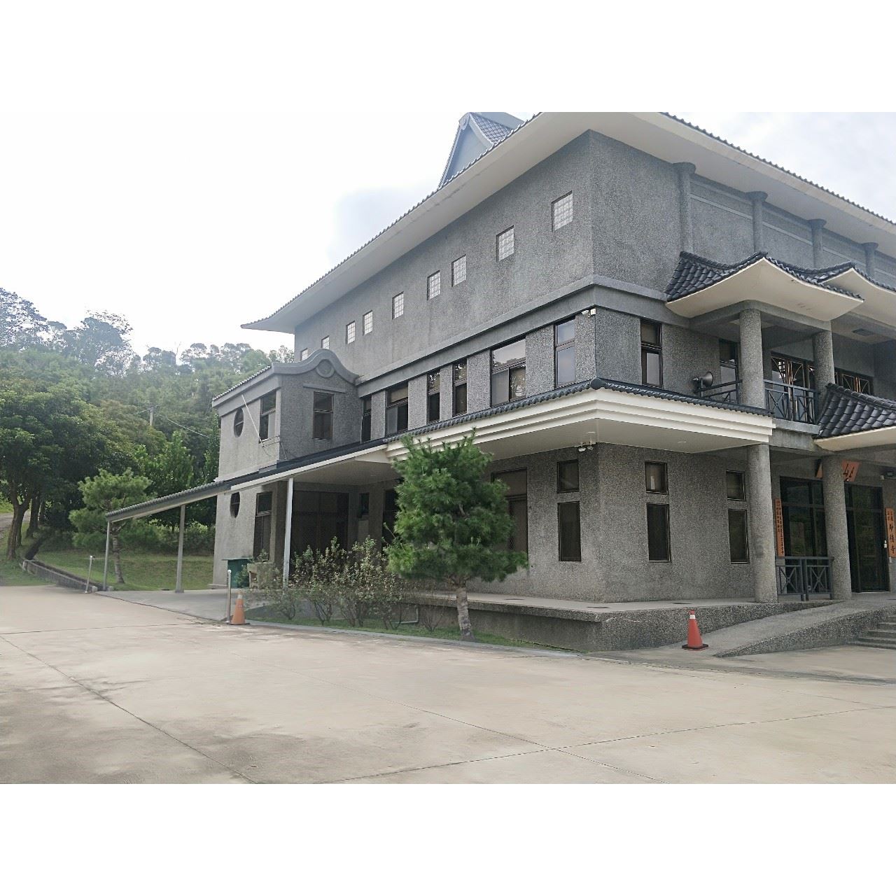 妙德寺迴廊雨遮