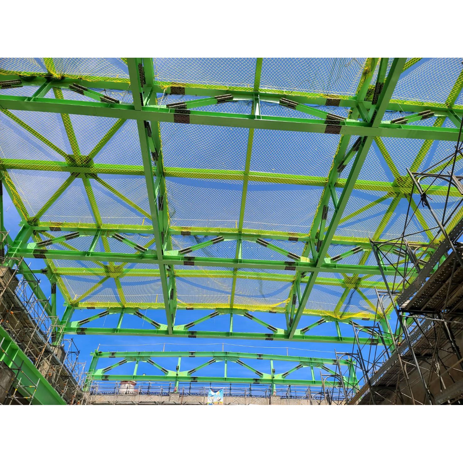 通霄發電廠重件倉庫-鋼構及天車和屋頂工程