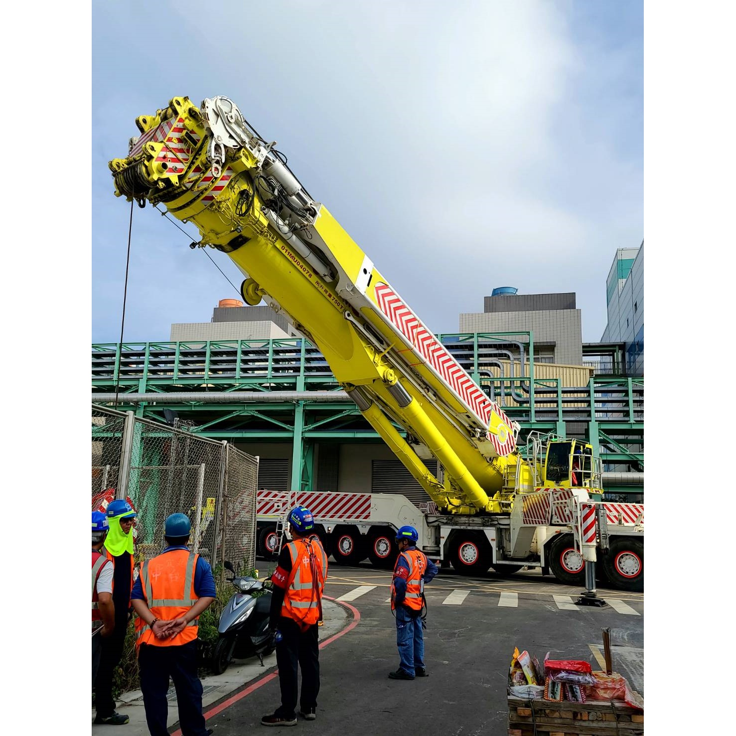 通霄發電廠30米高長40米60噸空橋工程