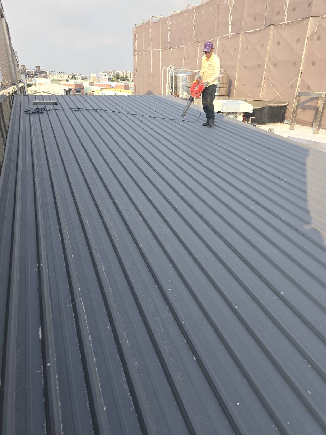 竹南蘆竹路樓頂加蓋工程