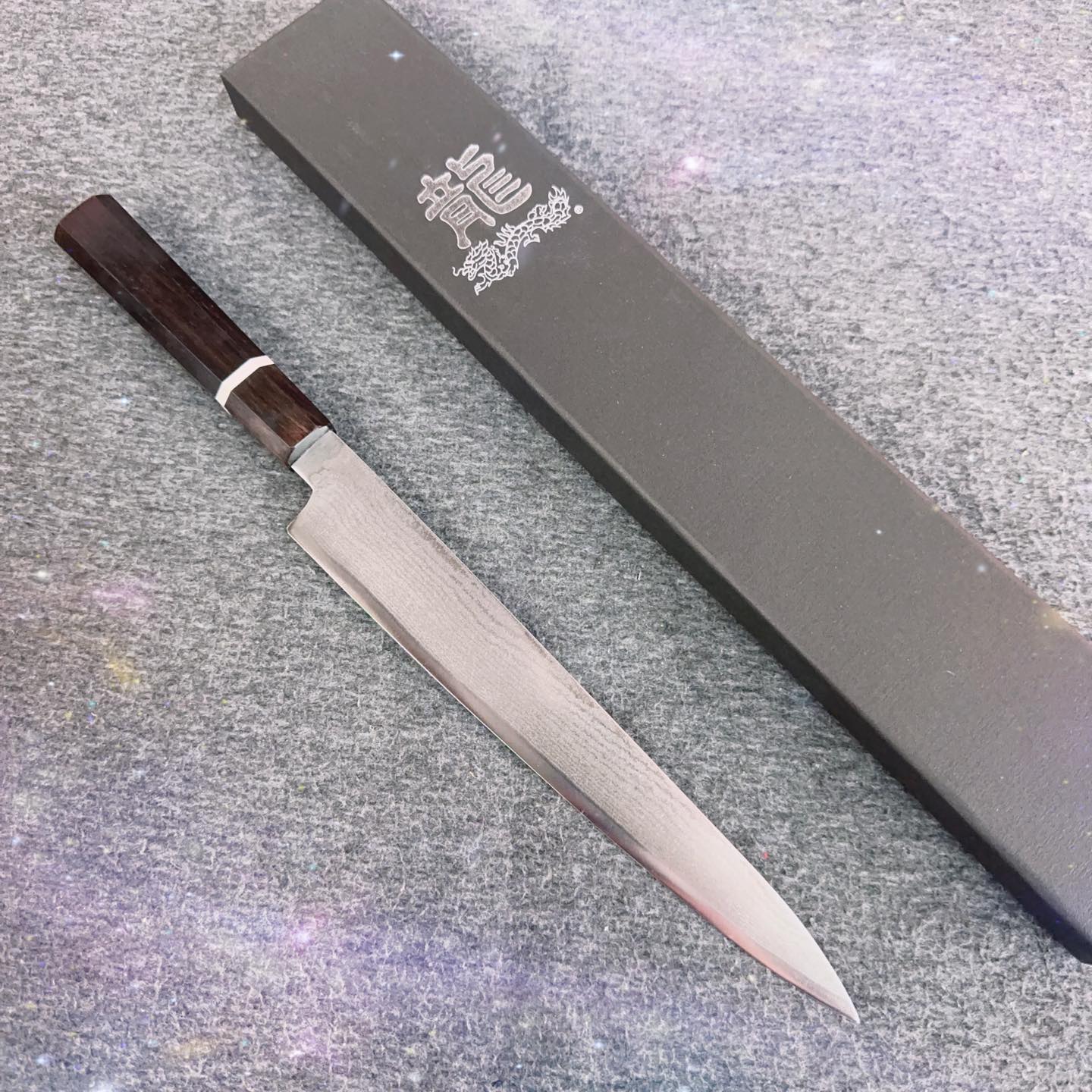 水牛黑檀八角-大馬士革鋼-筋引240mm-保國菜刀王