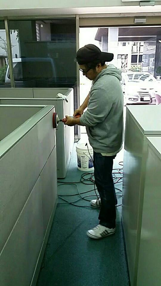 辦公室屏風清潔-潔聖環保清潔社