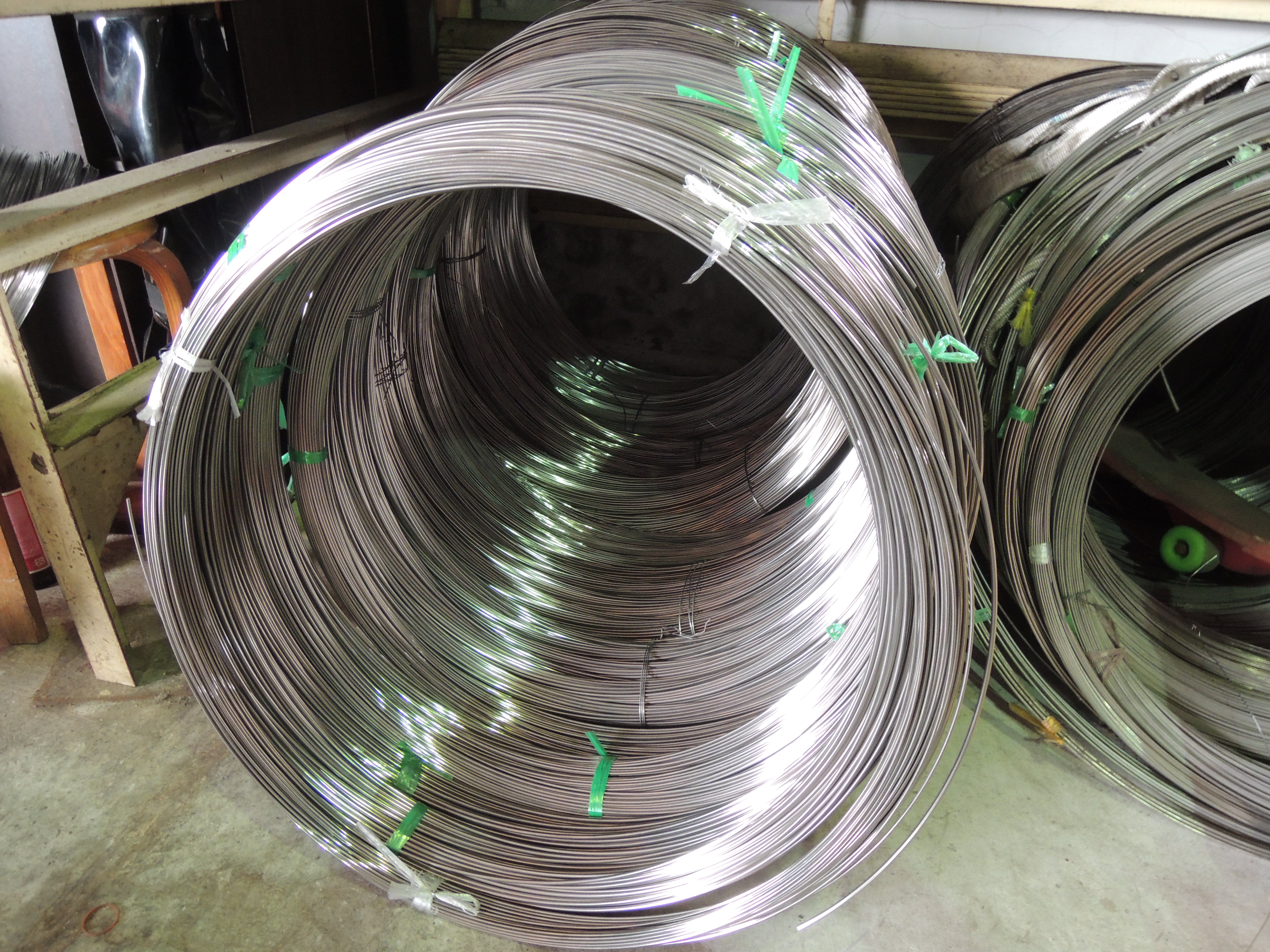 不銹鋼硬線圈(白鐵線)