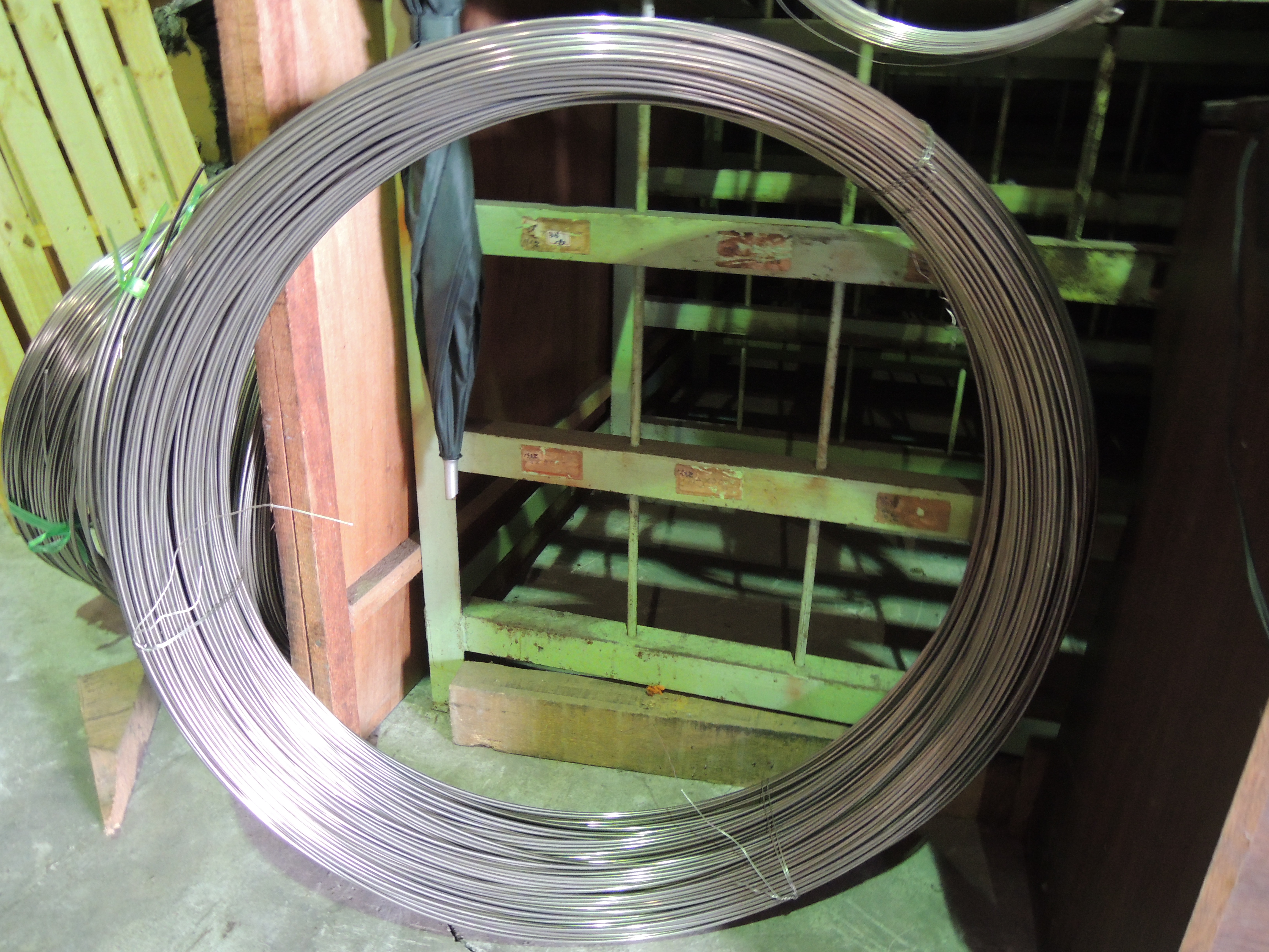 不銹鋼硬線圈(白鐵線)