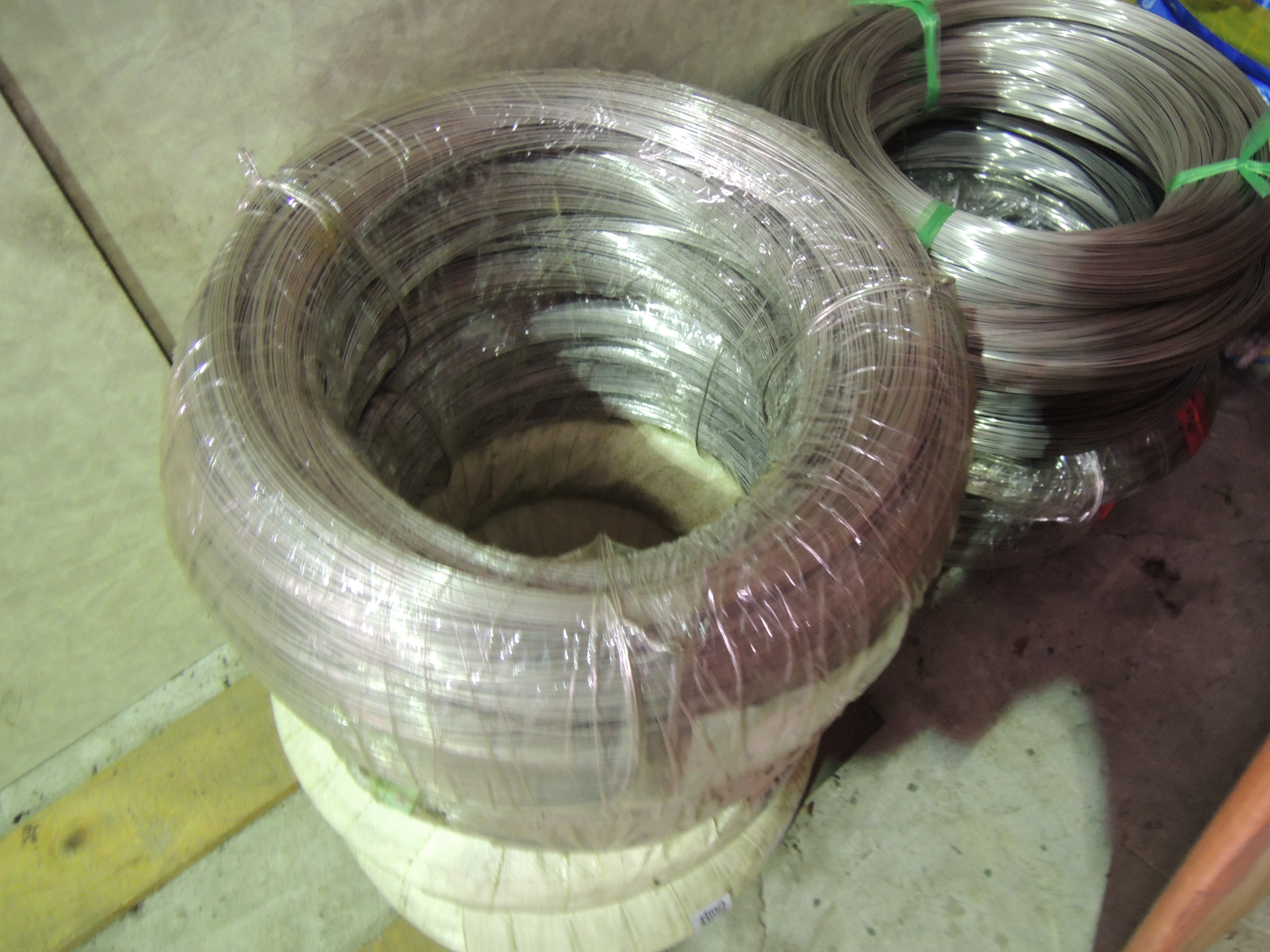 不銹鋼硬線圈(白鐵線)