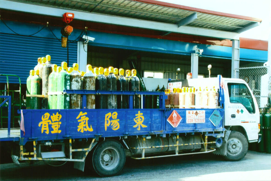 專業化配送服務運輸車隊