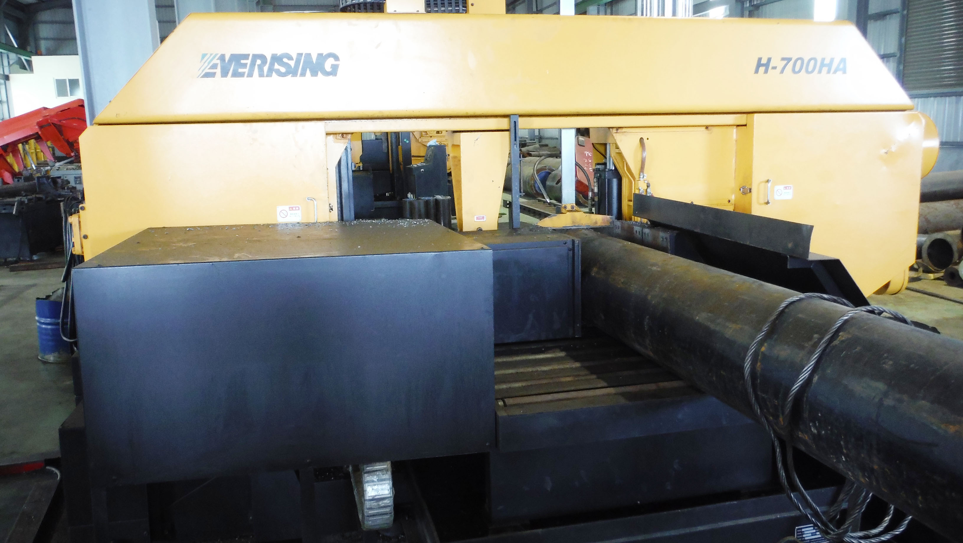 全自動龍門型帶鋸機(H-700HA)