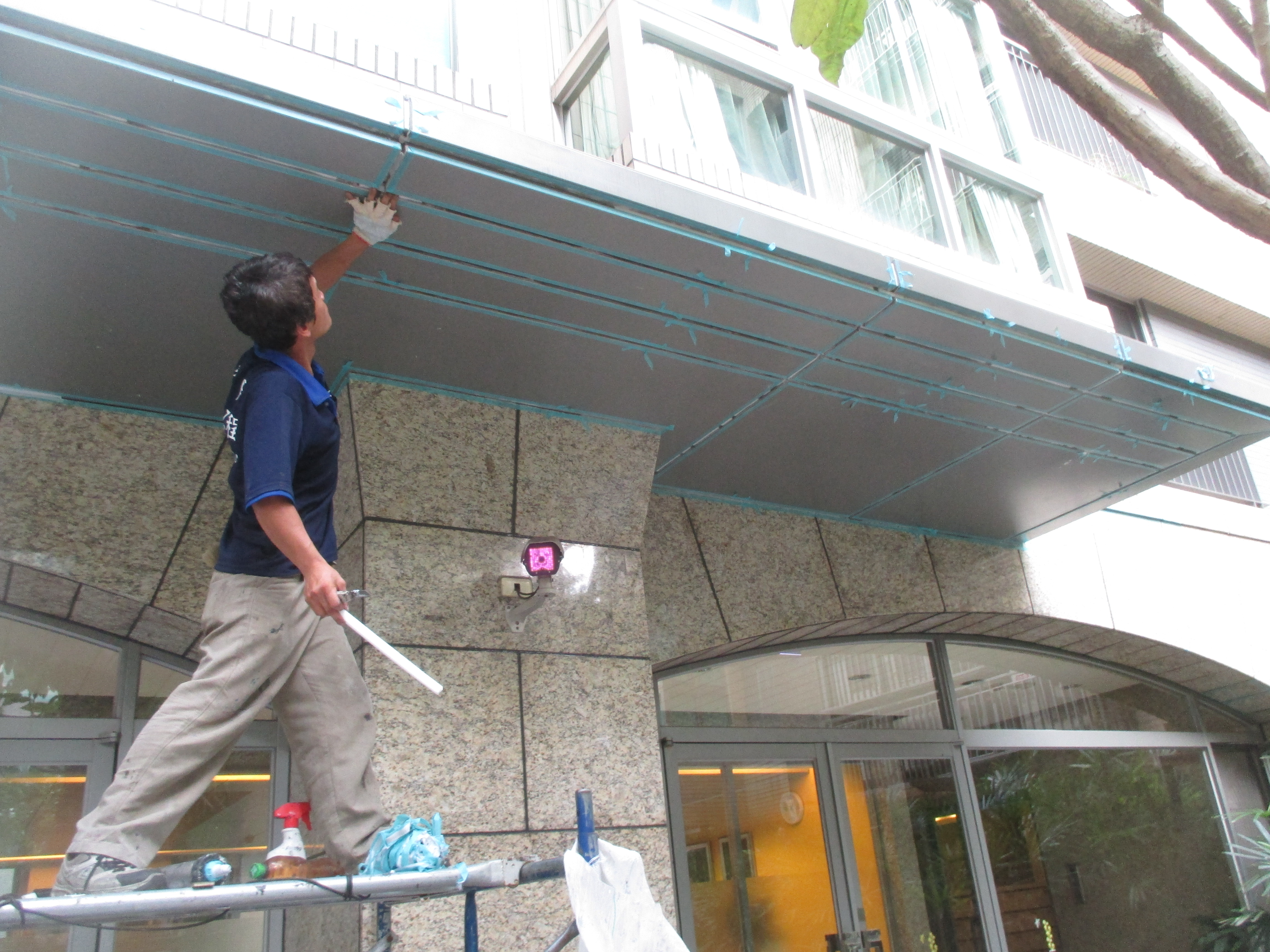 亞瑪森-石材矽膠修繕工程