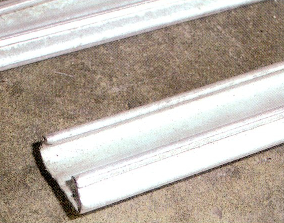 25.溫室固定壓條框(6米)