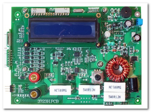 多功能智慧型充電器