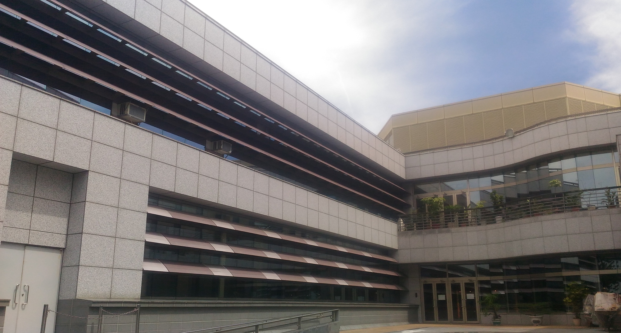 國立文化資產研究中心-採用LTO微反射玻璃