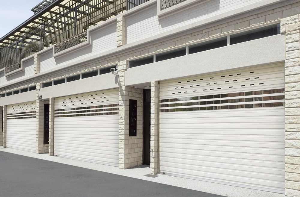 採光PC鋁合金快速安全捲門-3