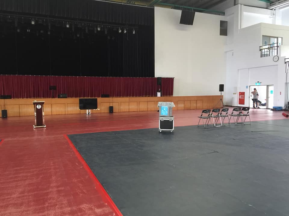 大葉大學活動地毯鋪設