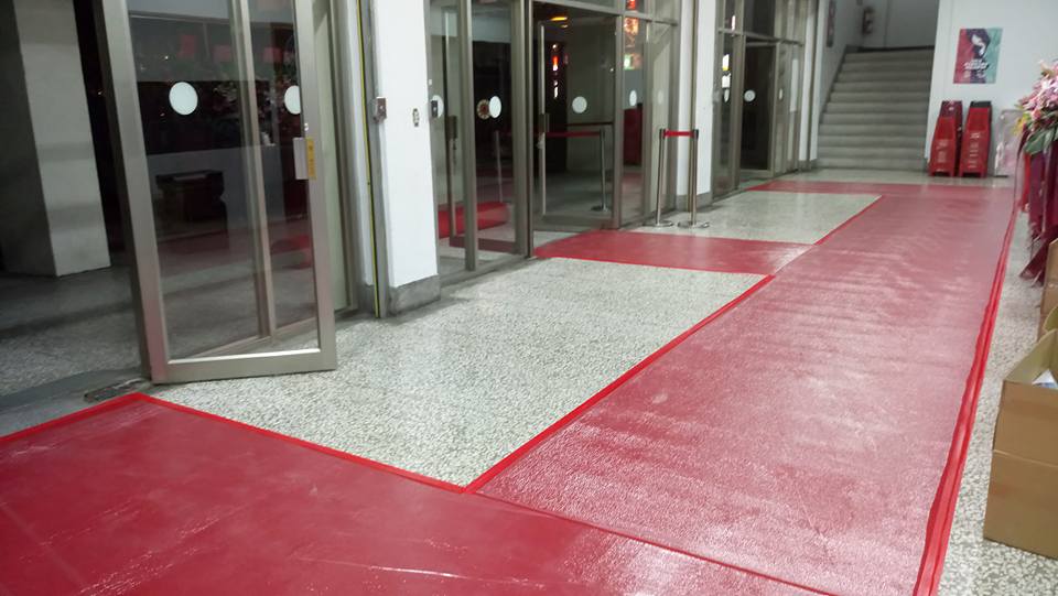 台南大學畢業典禮地毯鋪設02