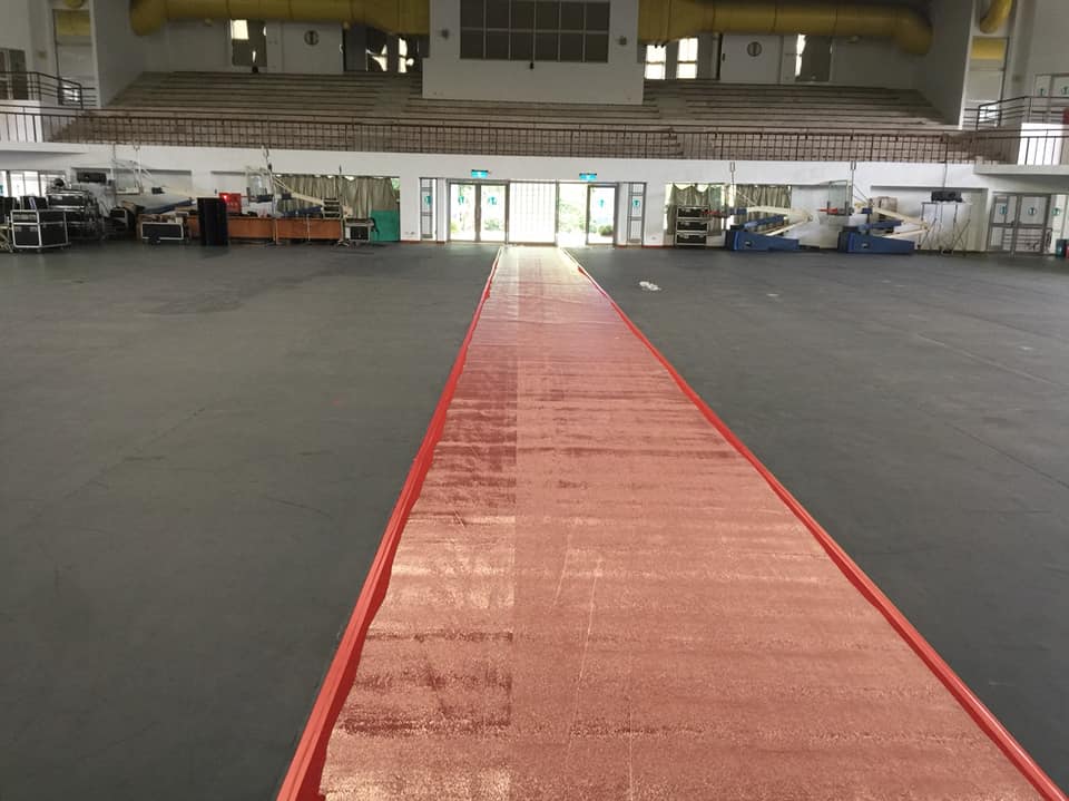 大葉大學活動地毯鋪設