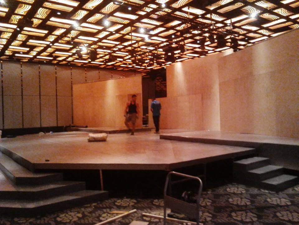 婚宴舞台地毯鋪設02