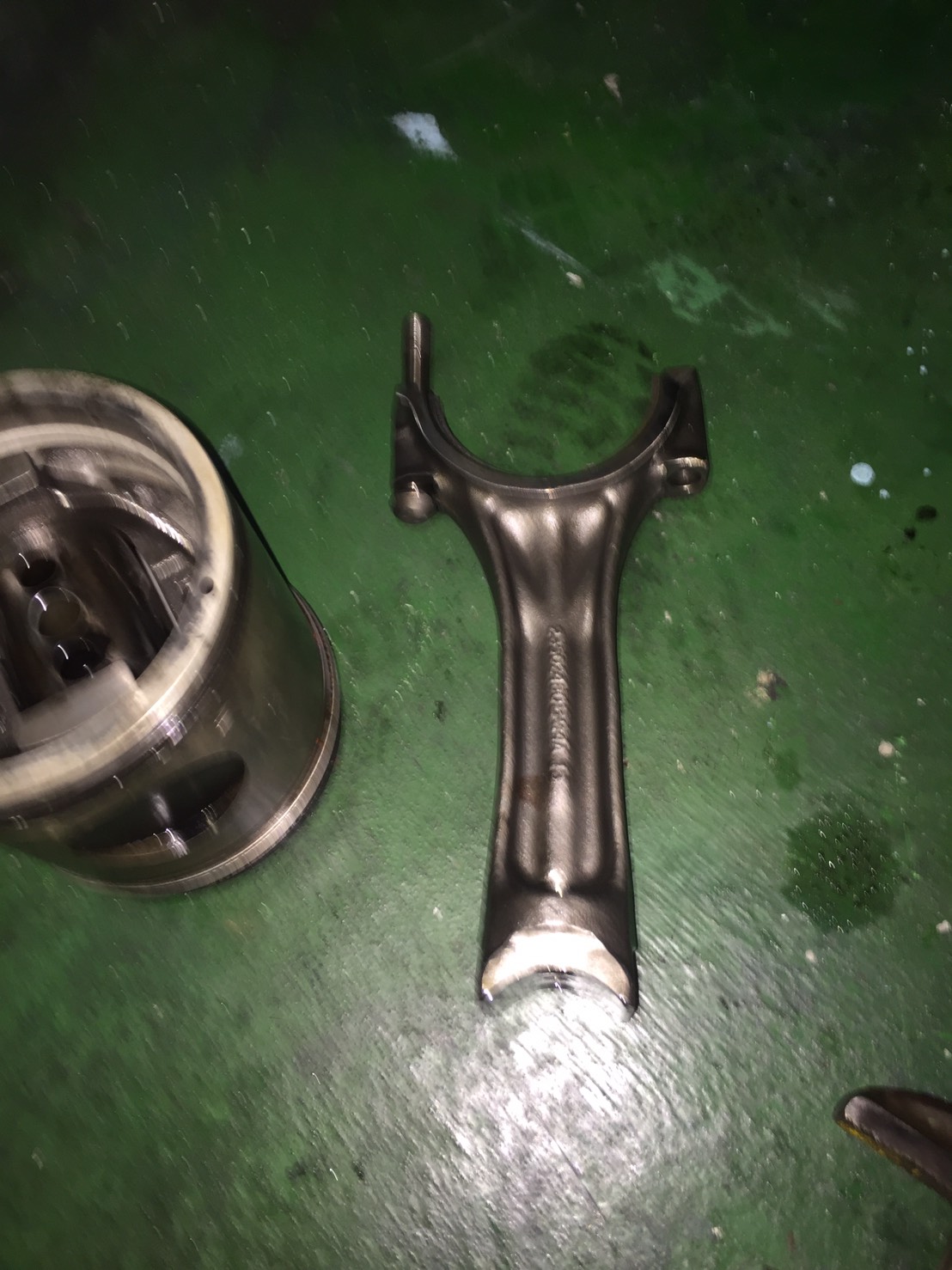 發電機漏油檢修(186)