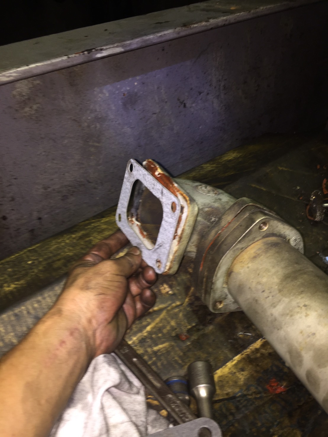 發電機漏油檢修(51)