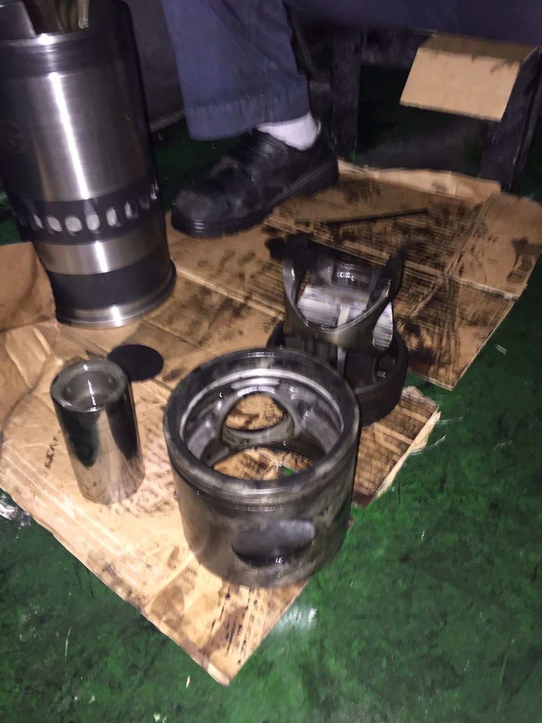 發電機漏油檢修(122)