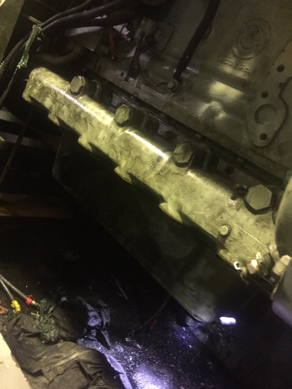 發電機漏油檢修(61)