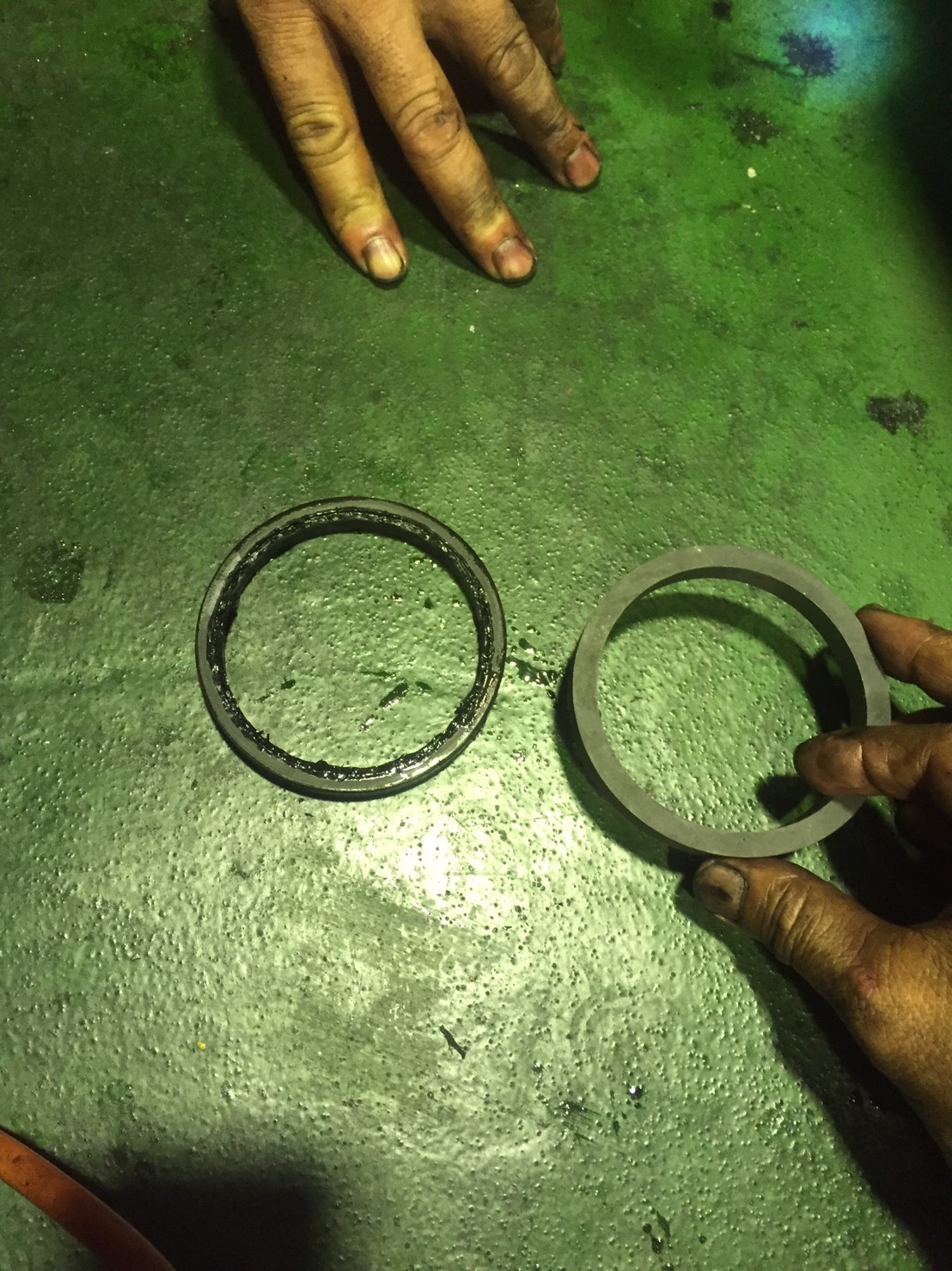 發電機漏油檢修(68)