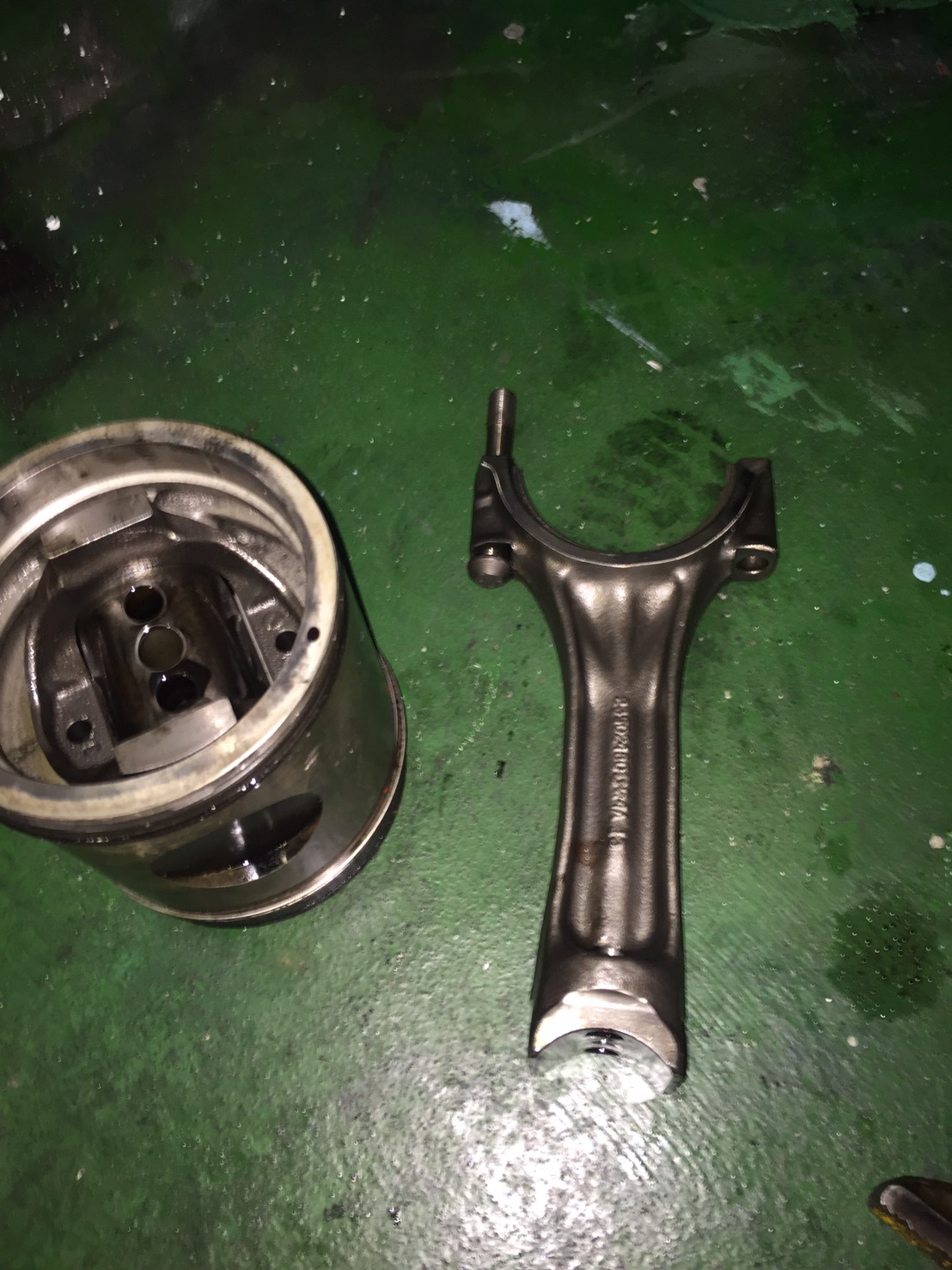 發電機漏油檢修(187)