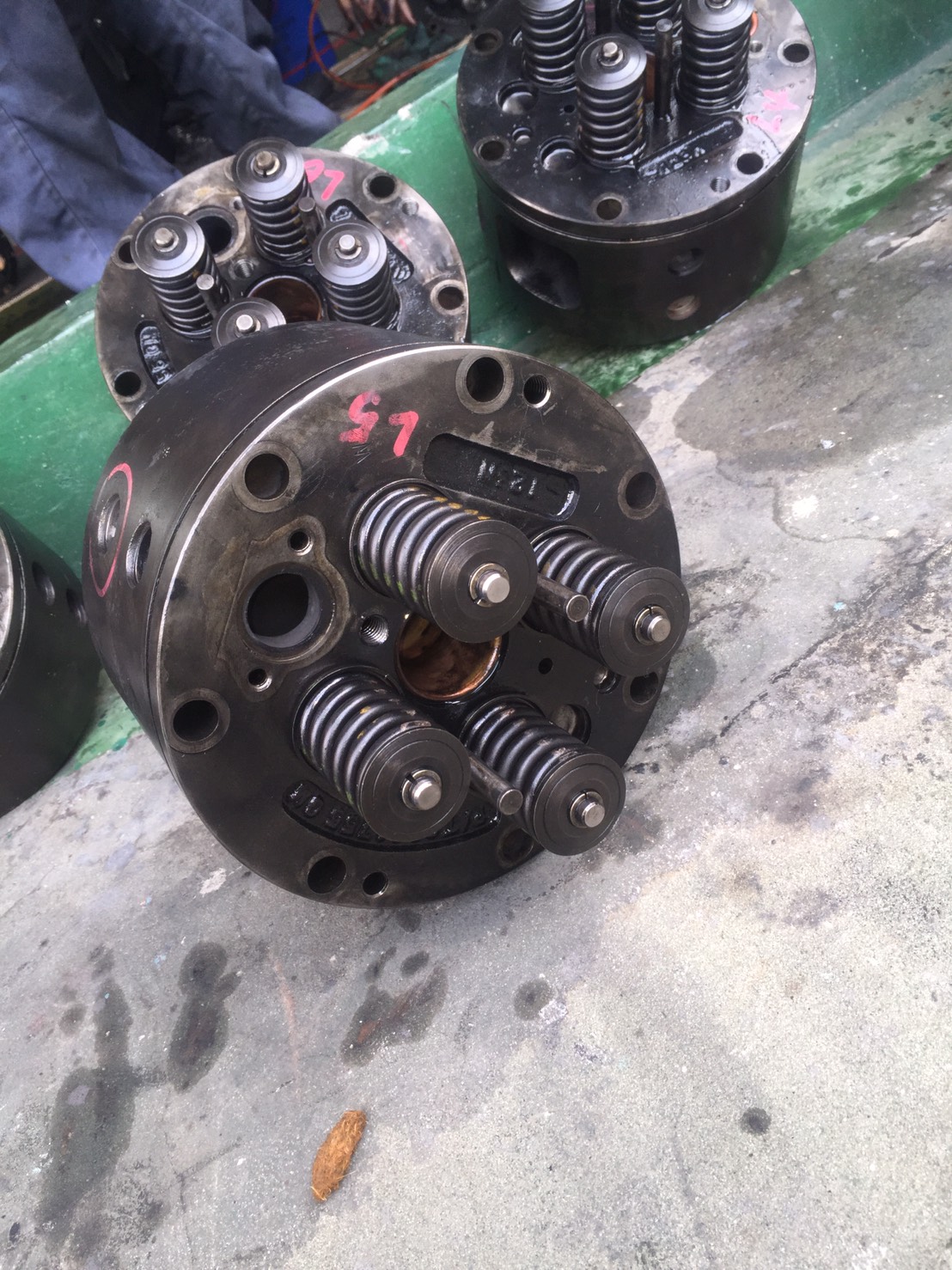 發電機漏油檢修(96)