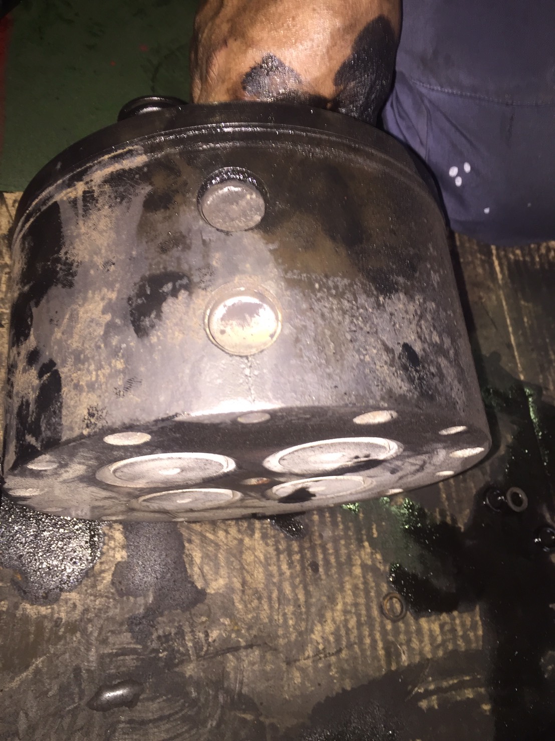 發電機漏油檢修(82)