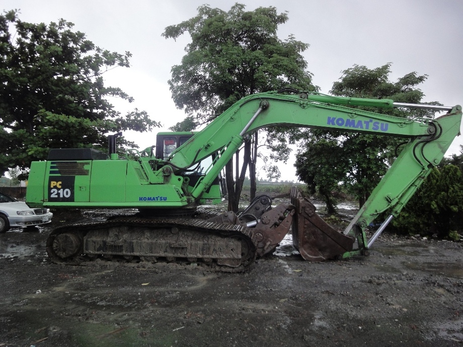 挖土機出租(各式規格挖土機出租)