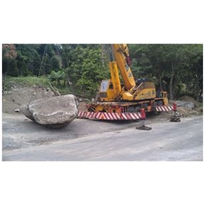 鴻平吊車有限公司