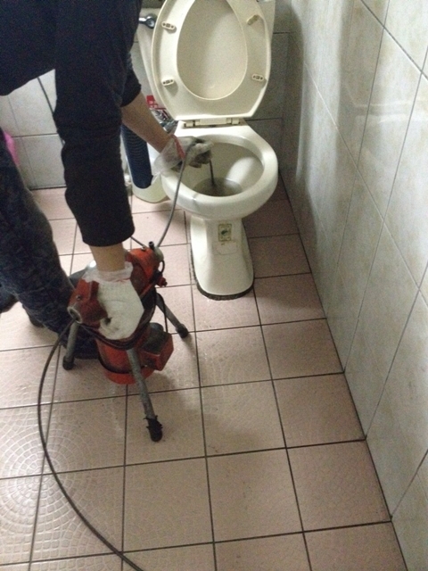 台中梧棲通馬桶,疏通馬桶