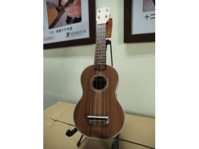 冠弦吉他樂器社-undefined