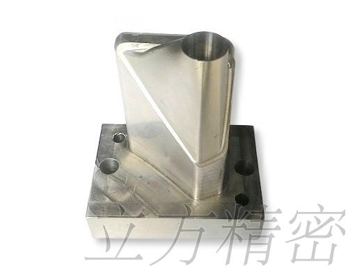 模具CNC銑床加工