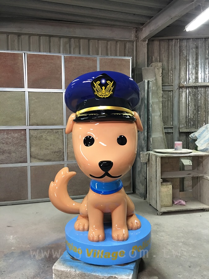 女警警犬