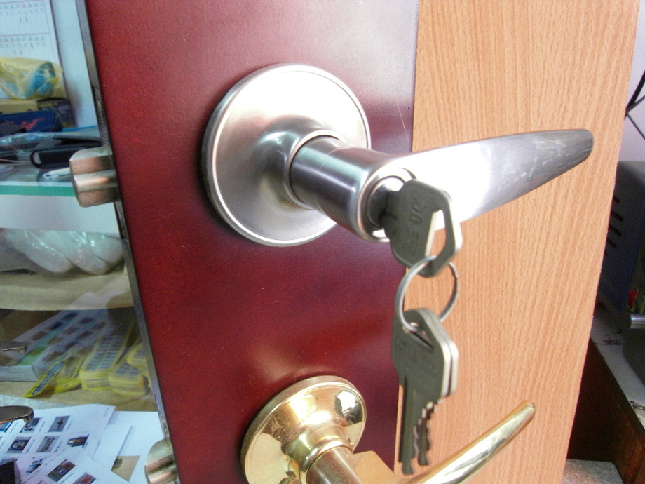 水平喇叭鎖(銀)