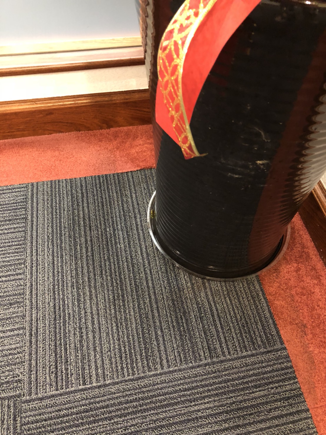 地毯污漬清洗後