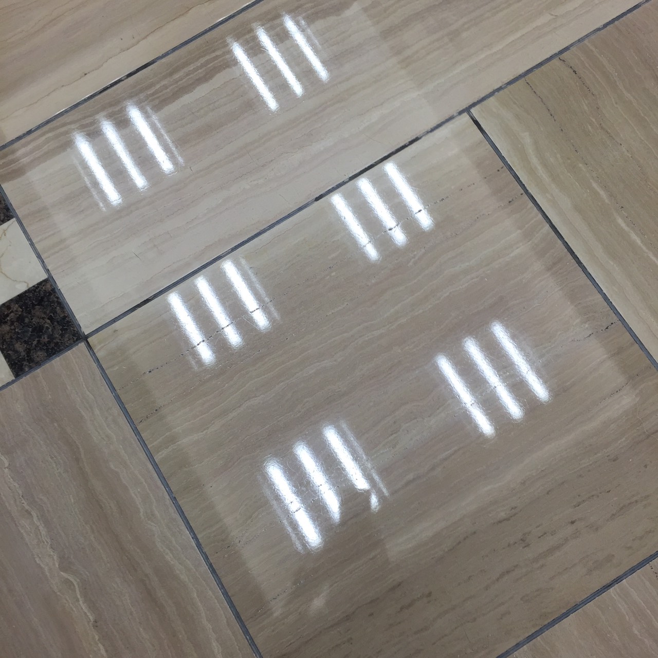 石材研磨晶化後