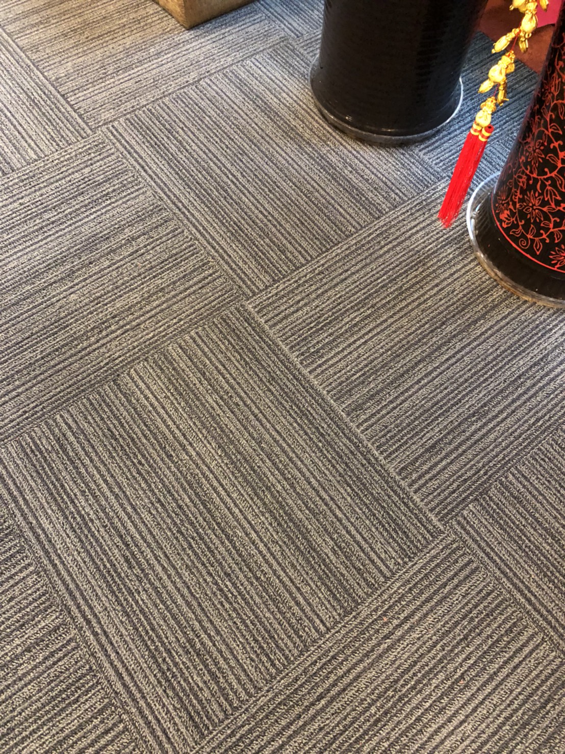 地毯污漬清洗後