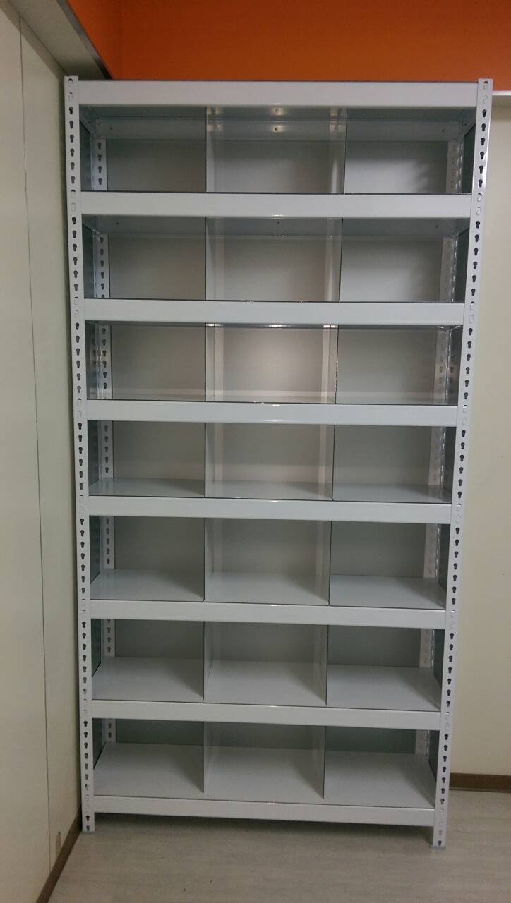 高雄免螺絲角鋼架