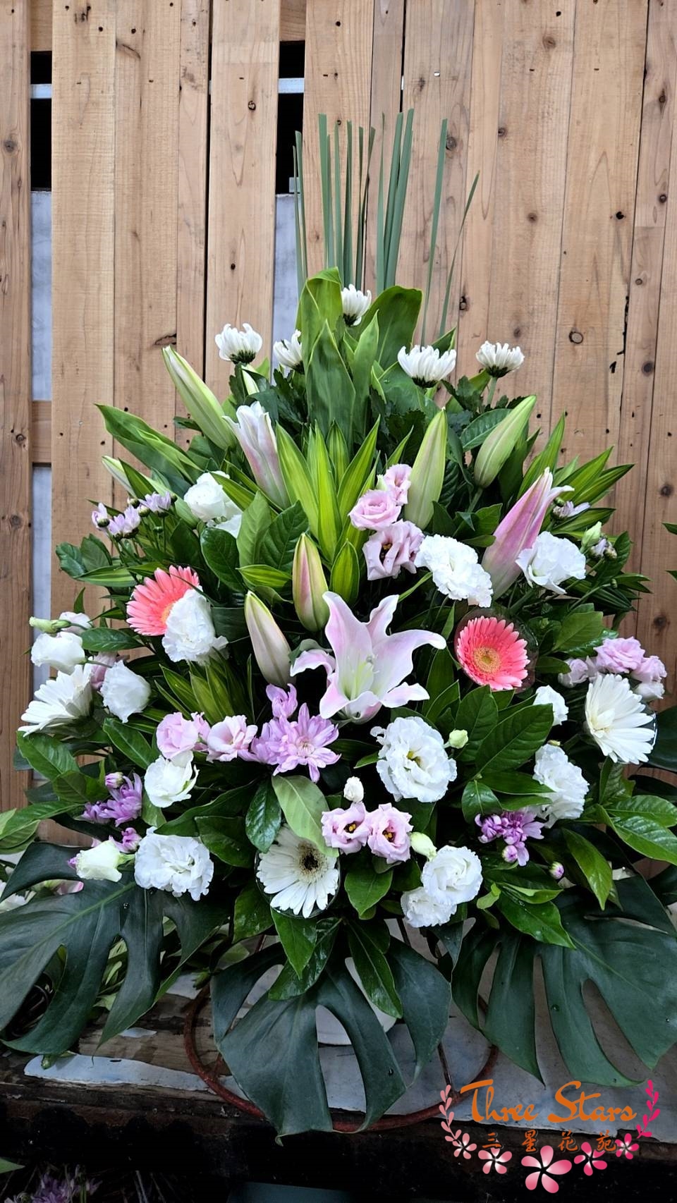 藝術花柱-台中蘭花花籃訂製