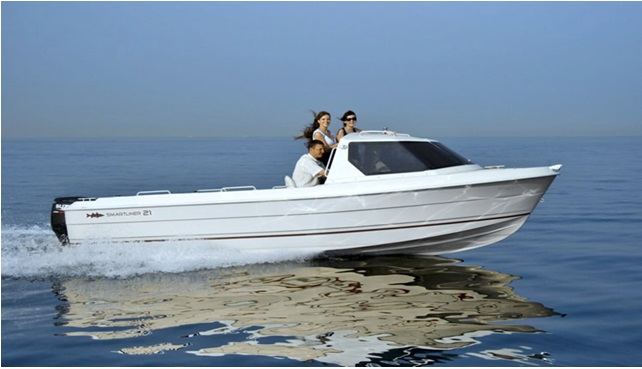 矮艙釣魚船Cuddy